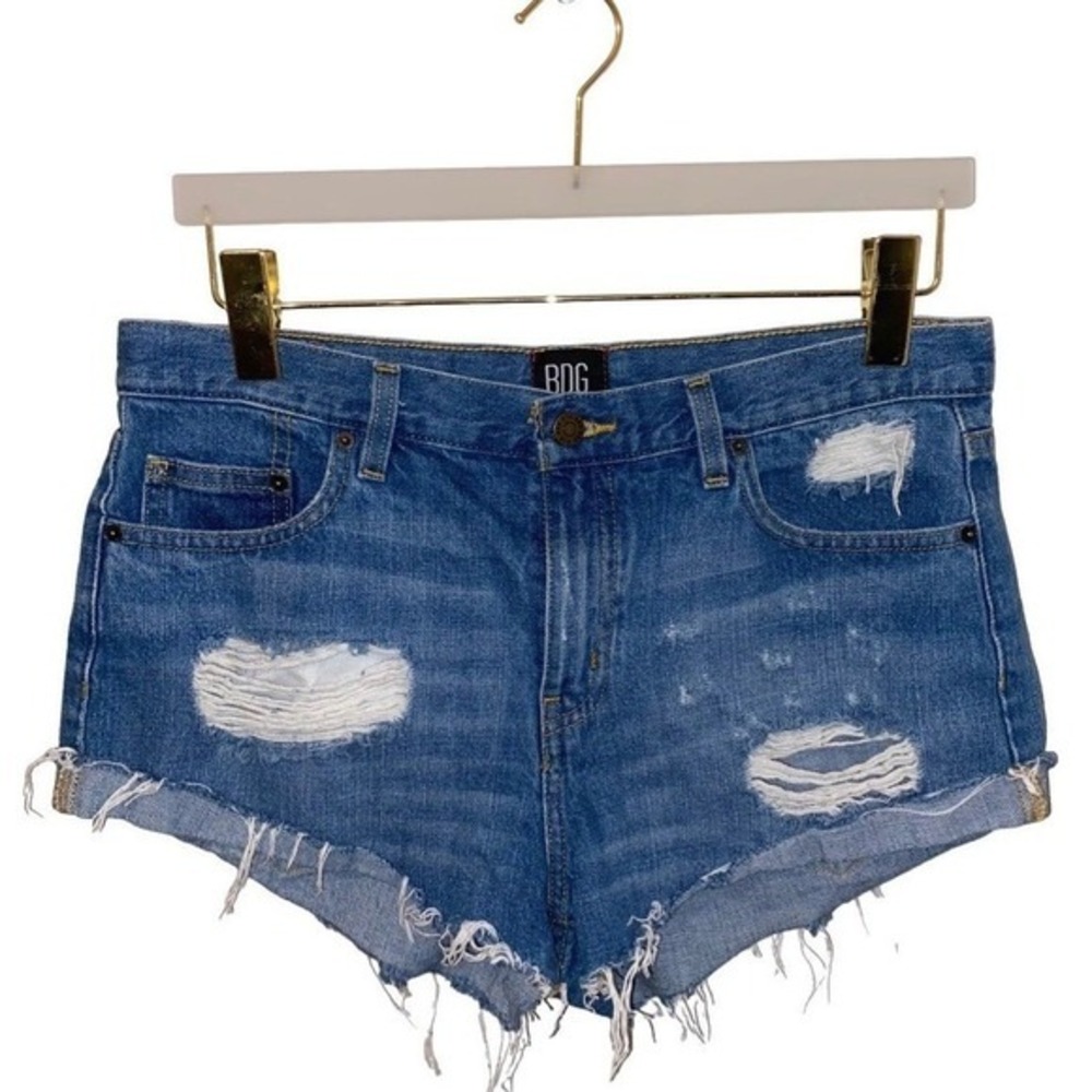 BDG Boyfriend Denim Shorts‎ Women's Size 28 Low Rise Distressed